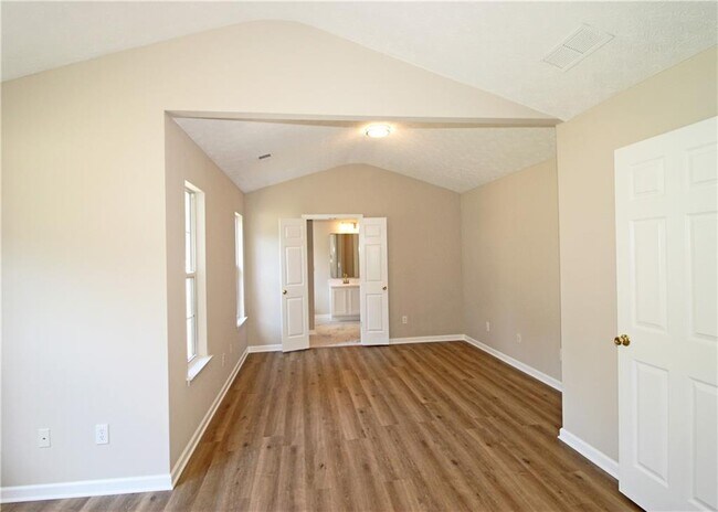 Building Photo - 1334 Ambercrest Way