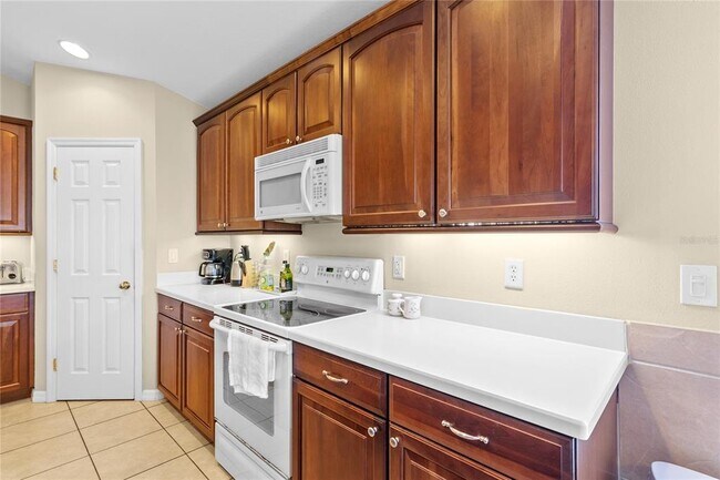 Building Photo - 5223 Layton Dr