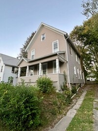 Building Photo - 3 Bedroom House on Binghamton's South Side