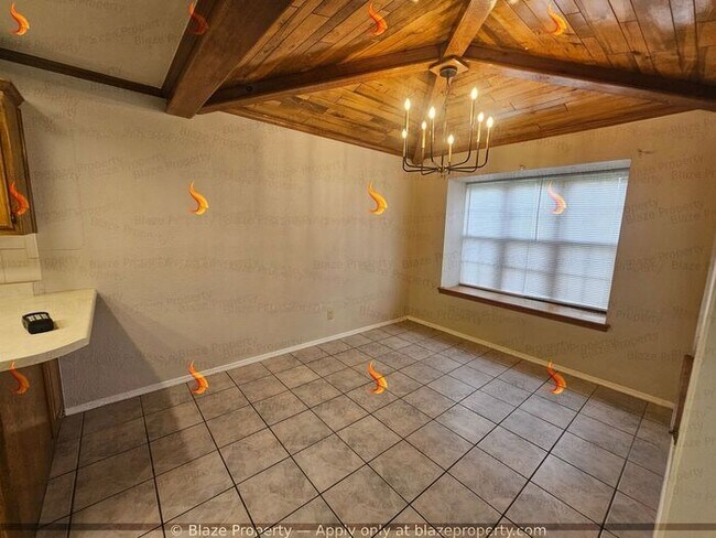 Building Photo - Now Leasing: Bright & Beautiful 3 Bed / 2 ...