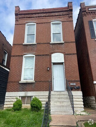 Building Photo - 4704 Michigan Ave