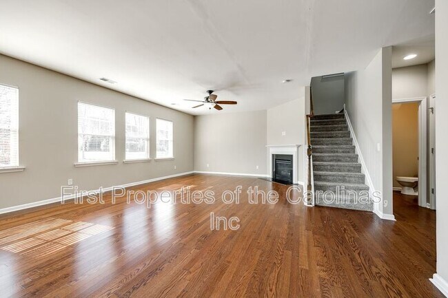 Building Photo - 3000 Sewee Ln