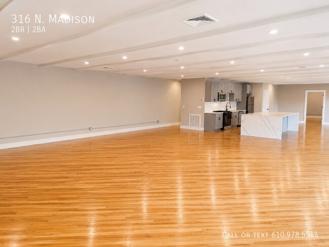 Building Photo - 316 N. Madison-