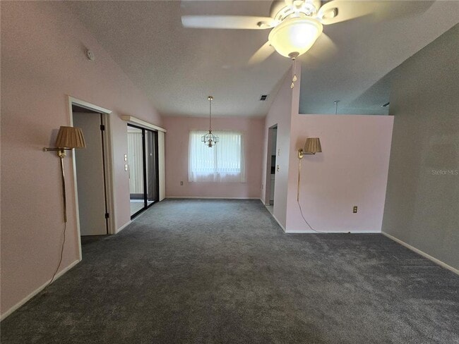 Building Photo - 8055 Picketts Ct