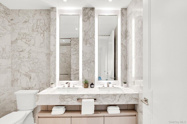 Building Photo - 138 E 50th St