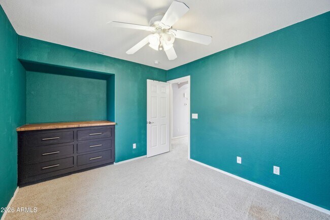 Building Photo - 12675 S 175th Ave