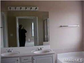 Building Photo - 9220 Silverberry Ct