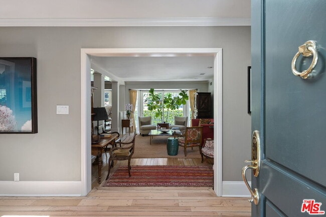 Building Photo - 4658 Del Moreno Dr