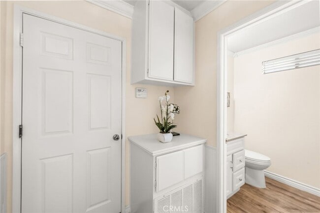 Building Photo - 24862 Vista Rancho