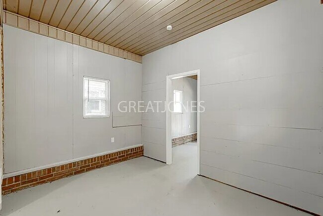 Building Photo - 2532 Tiffany Trail