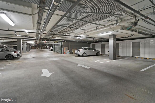 Building Photo - 925 N Fairfax St