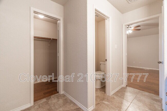 Building Photo - 8439 Painted Wagon