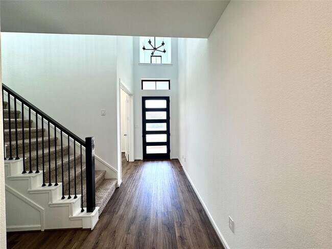 Building Photo - 29631 Mahogany View Ln