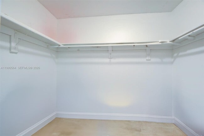 Building Photo - 1680 NE 191st St