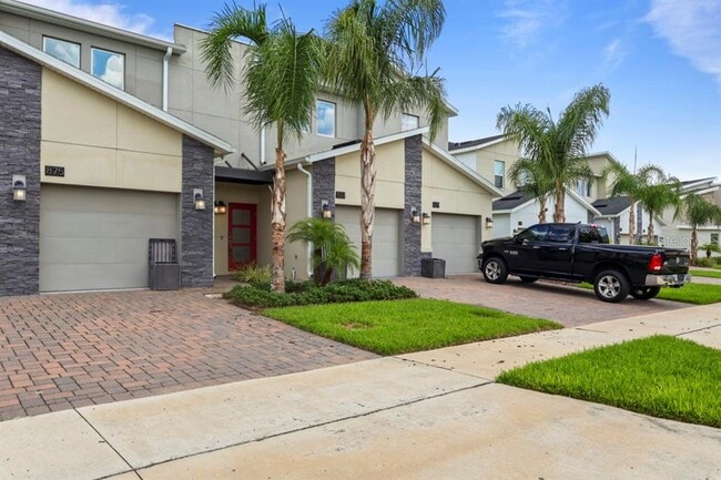 Building Photo - 877 Ocean Course Ave
