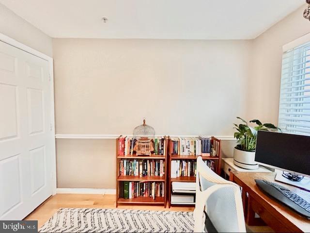 Building Photo - 1933 4th St NW