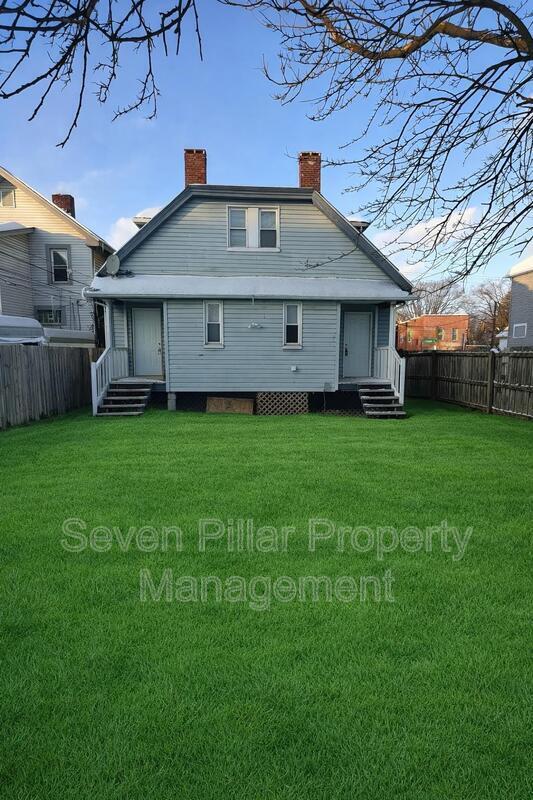 Building Photo - 1345 E Livingston Ave