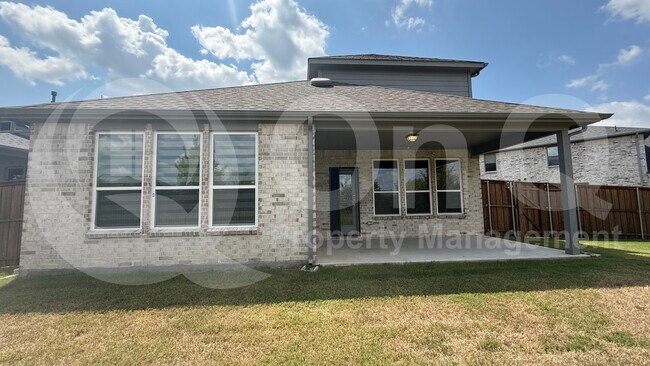 Building Photo - 6420 Pinkston Dr