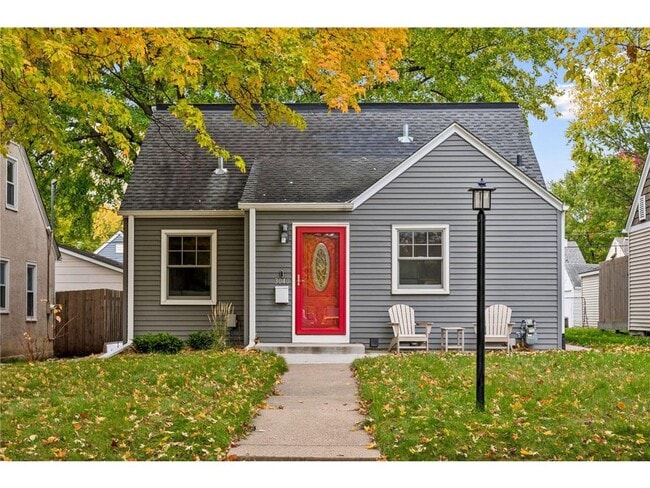 Building Photo - 3040 Hampshire Ave S