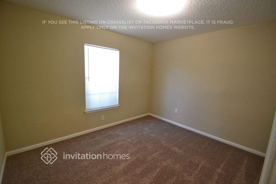 Building Photo - 8040 Tuxford Ln