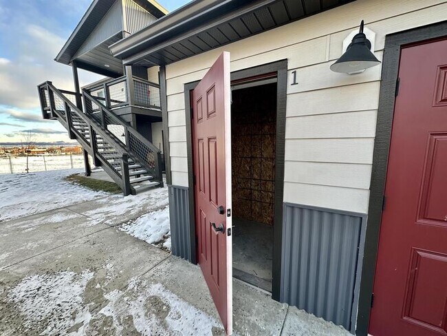 Building Photo - 1044 Enterprise Dr