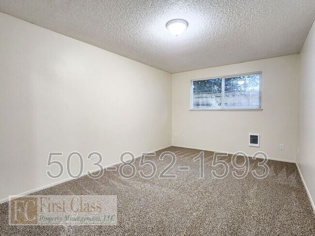 Building Photo - 10056 SW Garrett St