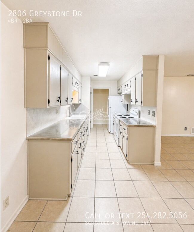 Building Photo - 2806 Greystone Dr