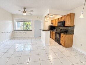 Building Photo - 6310 SW 79th St