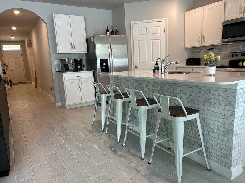 Kitchen - 1123 NW 2nd Ave