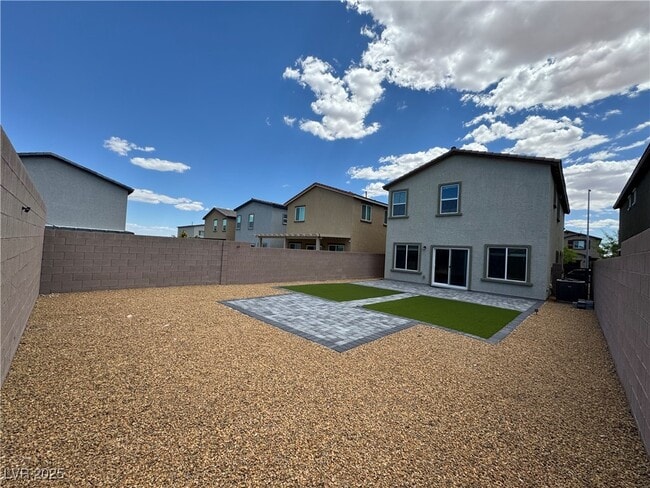 Building Photo - 7848 Pink Opal Ave