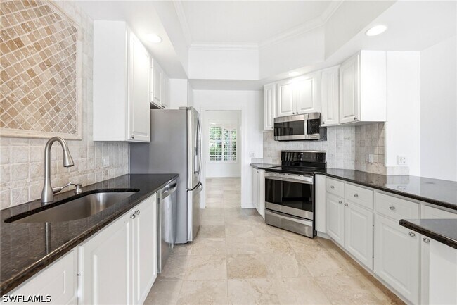 Building Photo - 7681 Sicilia Ct