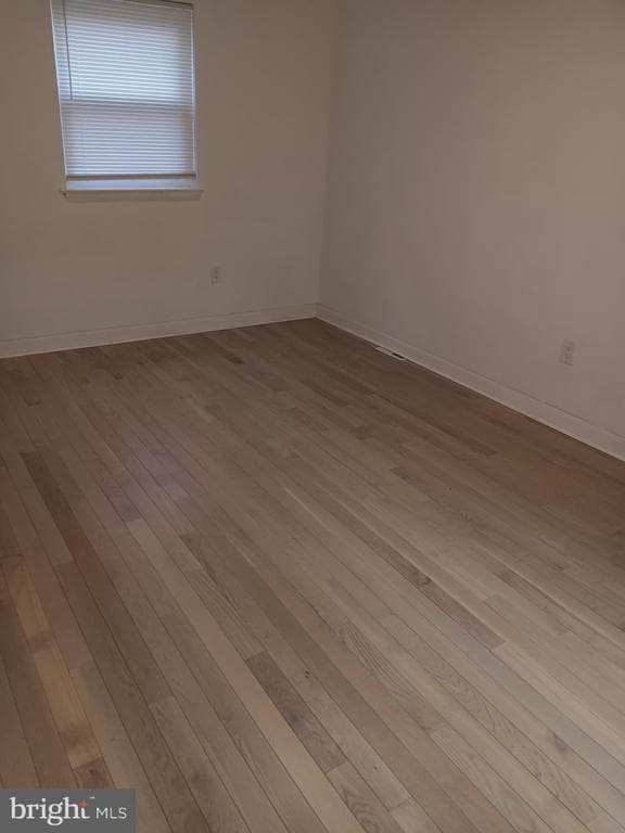 Building Photo - 3341 Mary St