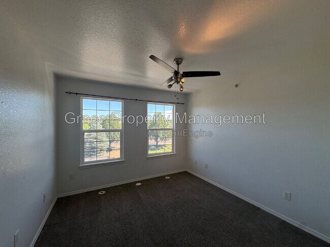 Building Photo - 12711 Colorado Blvd