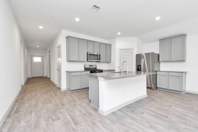 Building Photo - 10626 Watershed Dr