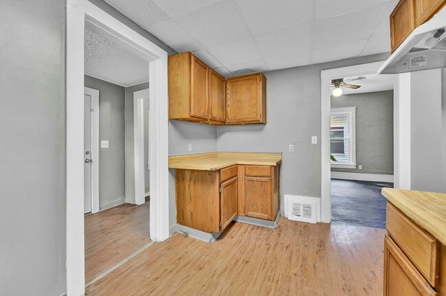 Building Photo - 1238 McKinley Ave