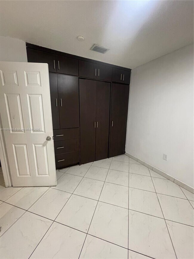 Building Photo - 7001 W 35th Ave