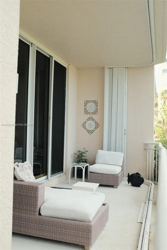 Building Photo - 3880 N Hwy A1A