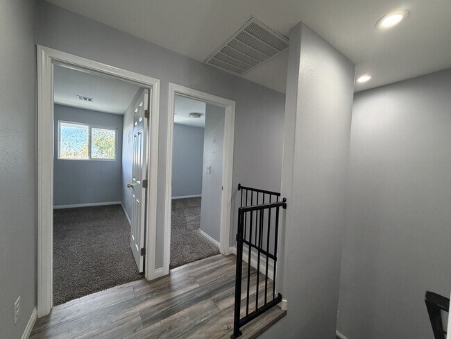 Building Photo - 4078 Gold Coast Dr