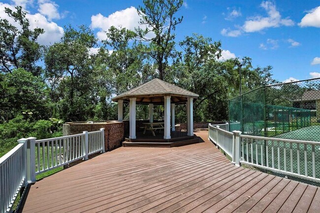 Building Photo - 8714 Mallard Reserve Dr