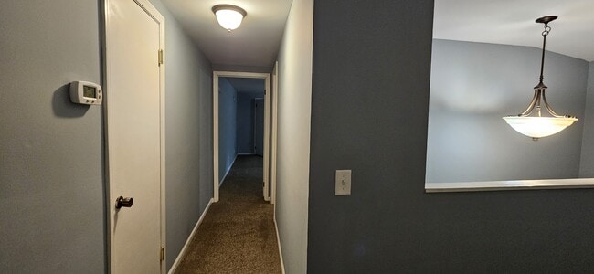 Building Photo - 1117 Appian Way