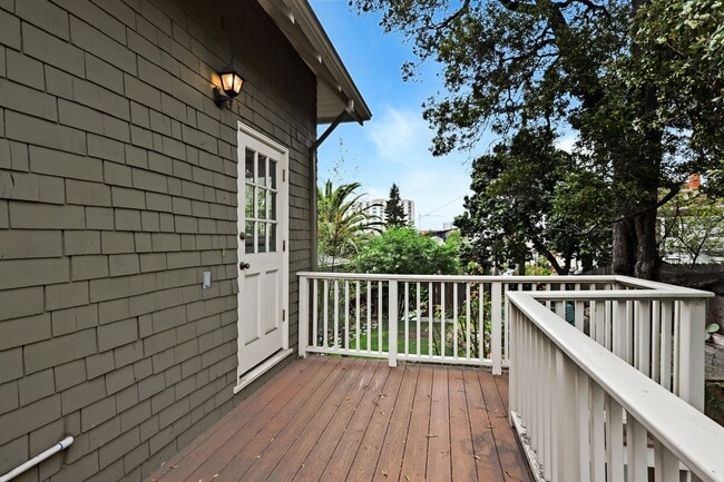 Building Photo - Perfect Blend of Piedmont Ave Energy & Tree-Lined Tranquility