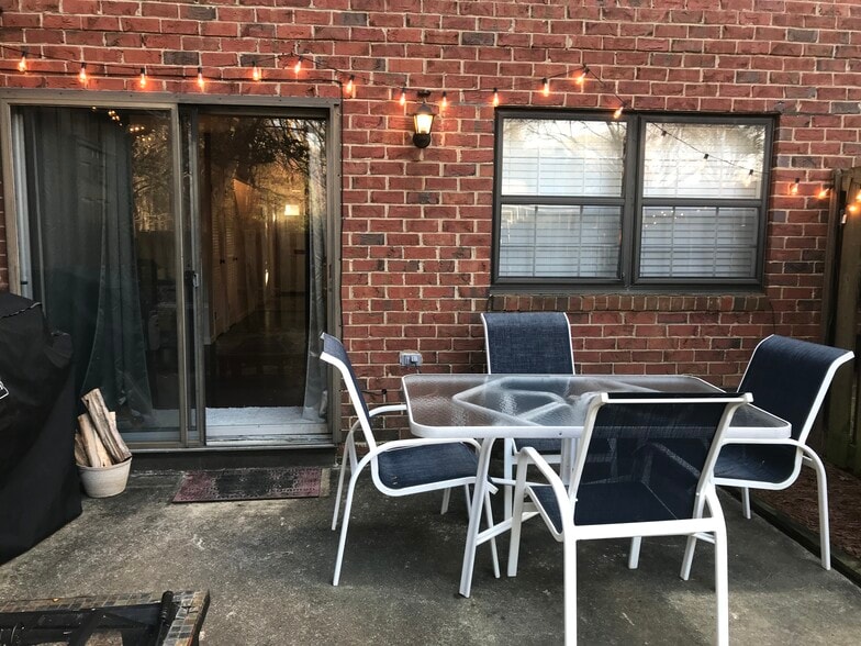 Patio - 5813 Nottoway Ct
