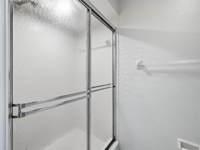 Building Photo - 15314 E Pond Woods Dr