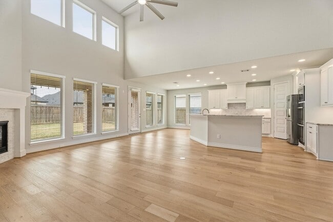 Building Photo - 28344 Woodsons Forest Dr