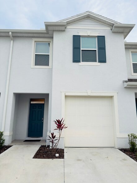 Primary Photo - 120 Reena Dr