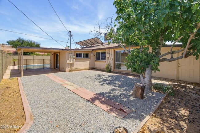 Building Photo - 7544 E Princeton Ave
