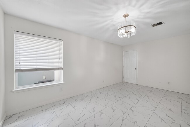 Building Photo - 19451 Spanish Needle Dr