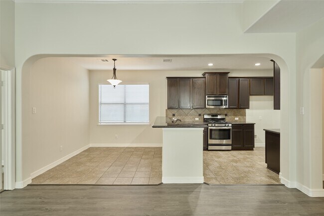 Building Photo - 630 Aulia Ln