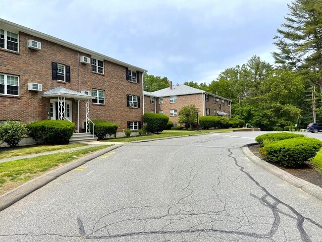Primary Photo - 803 Haverhill St
