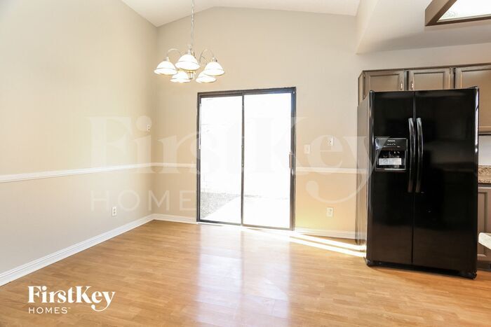 Building Photo - 5880 Filmore Ave